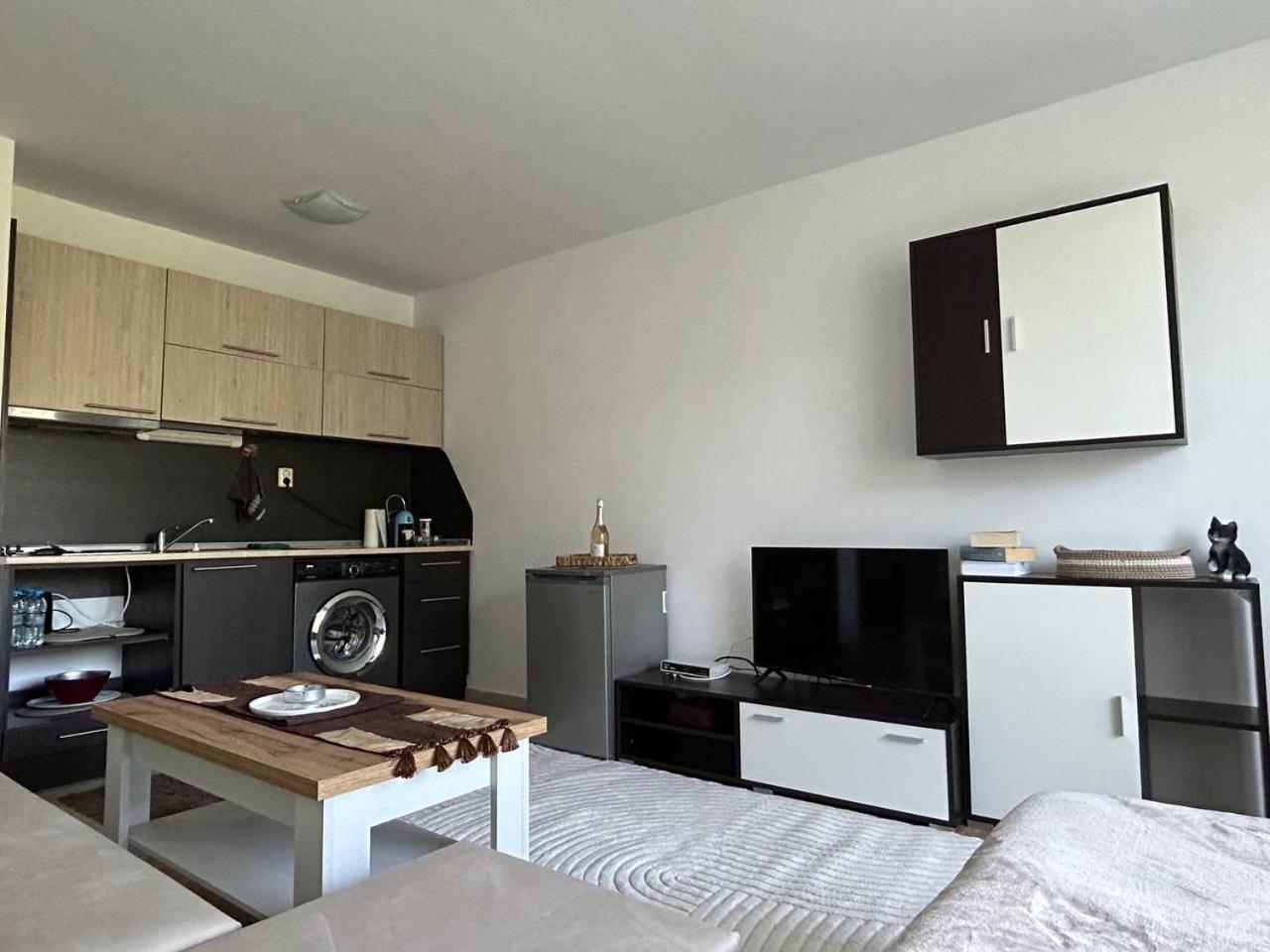 Лятно Студио Sveti Vlas Exterior photo